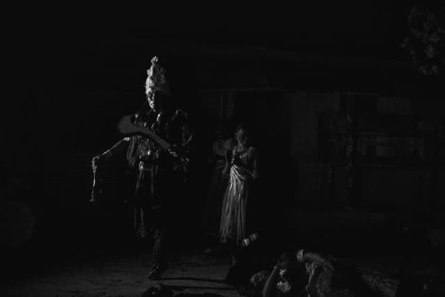 Britto-12_Body_Image_Britto Grand.jpg-6